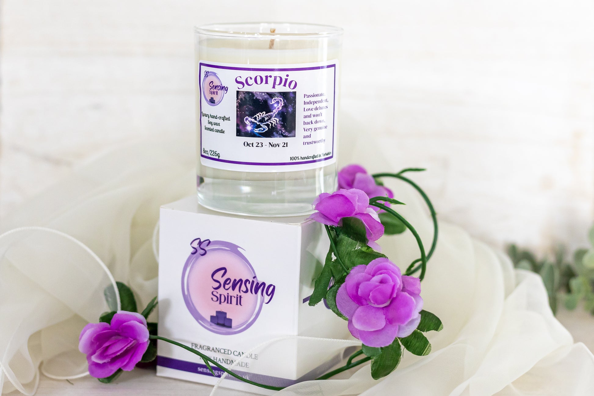 Scorpio scented with Alien soy wax candle with green leaves decoration with gift box